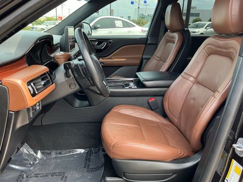 Used 2023 Lincoln Aviator Reserve w/ Equipment Group 201A RWD image 12
