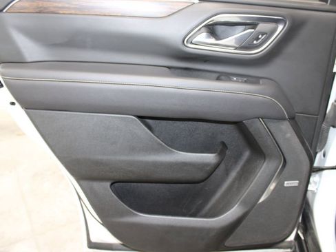Used 2024 Chevrolet Tahoe Premier image 22