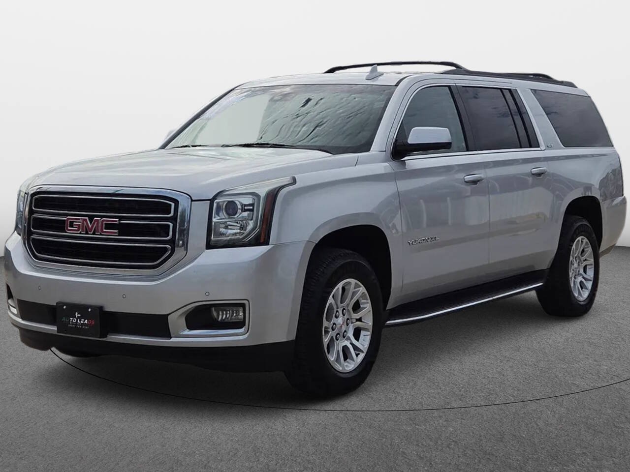 Used 2015 GMC Yukon XL SLT w/ Open Road Package AWD/4WD image 1
