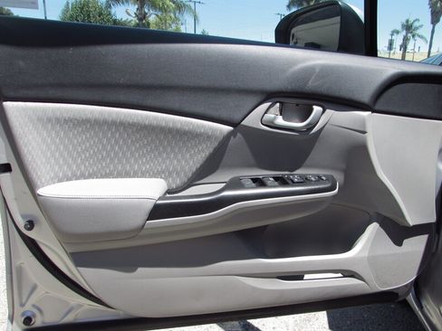 Used 2014 Honda Civic LX image 21