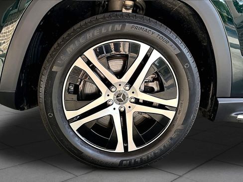 Used 2022 Mercedes-Benz GLS 450 4MATIC image 11