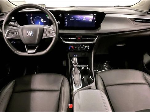 Used 2024 Buick Encore GX Sport Touring FWD image 18
