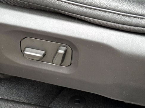 New 2026 Jeep Wrangler Unlimited Sahara image 10