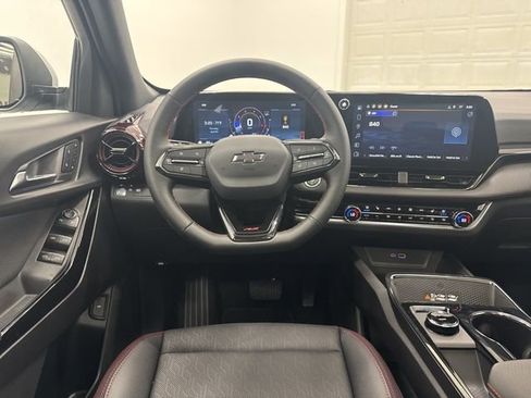 New 2026 Chevrolet Equinox RS FWD image 22