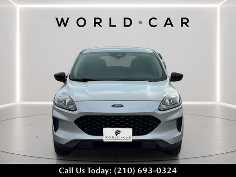Used 2020 Ford Escape SE Sport FWD image 2