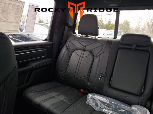 New 2026 RAM 1500 Big Horn AWD/4WD image 12