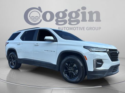 Used 2022 Chevrolet Traverse LT FWD image 7