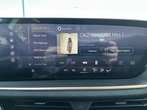 New 2026 Buick Envision Sport Touring AWD/4WD image 13