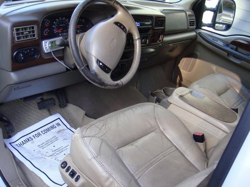 Used 2001 Ford Excursion Limited AWD/4WD image 11