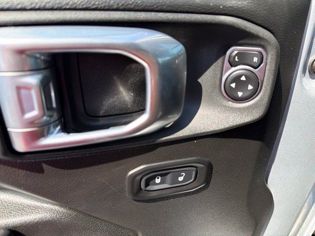 Used 2022 Jeep Gladiator Sport AWD/4WD image 10