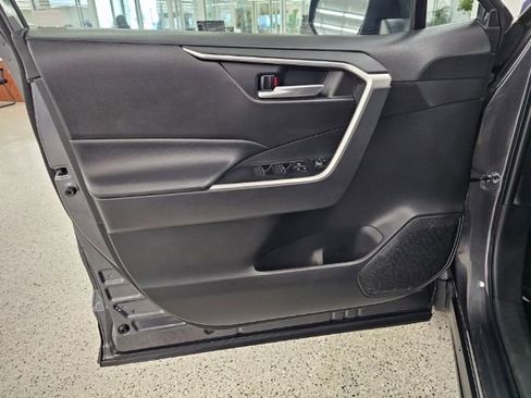 Used 2023 Toyota RAV4 XLE image 26