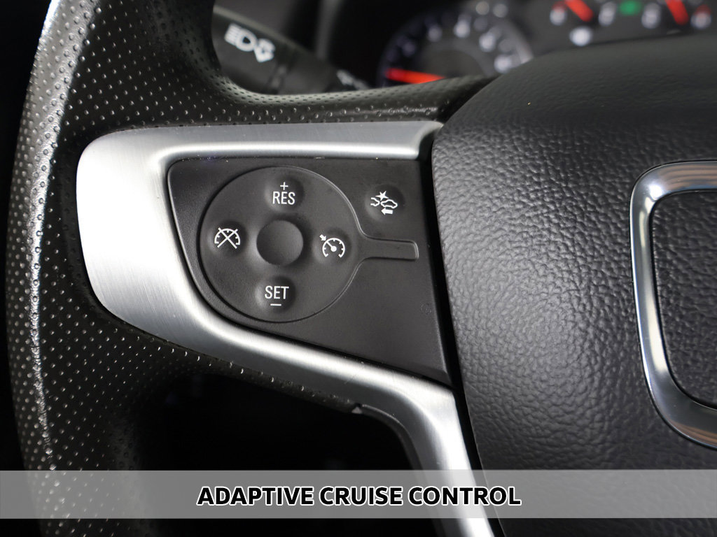 Used 2024 GMC Terrain SLE FWD image 3