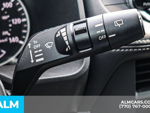 Used 2024 Nissan Rogue S FWD image 33