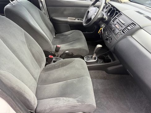 Used 2012 Nissan Versa 1.8 S w/ Plus Pkg image 5