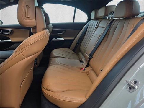 New 2026 Mercedes-Benz E 450 4MATIC Sedan image 16