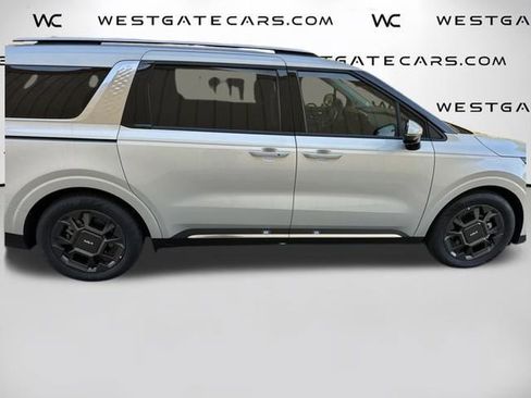 New 2026 Kia Carnival SX image 32