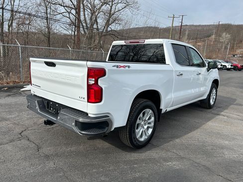 Used 2023 Chevrolet Silverado 1500 LTZ AWD/4WD image 5