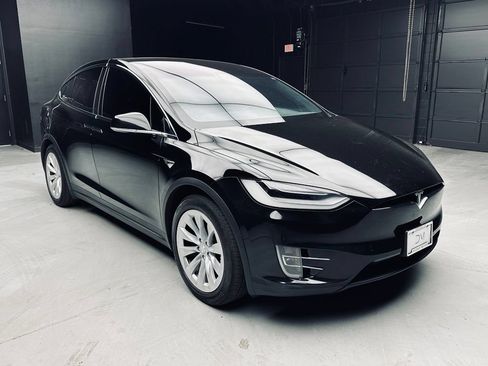 Used 2021 Tesla Model X Long Range AWD/4WD image 8