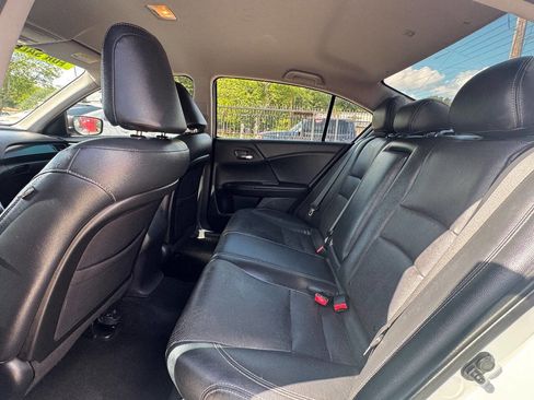 Used 2014 Honda Accord Sport image 12