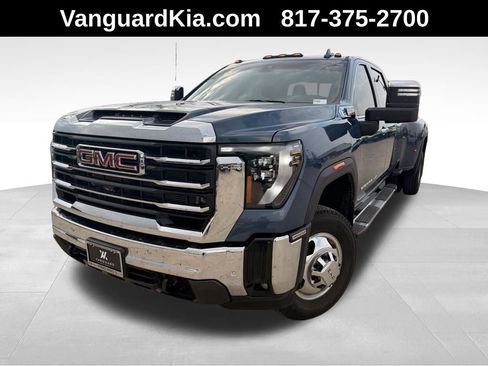 Used 2024 GMC Sierra 3500 SLT w/ SLT Convenience Package image 1