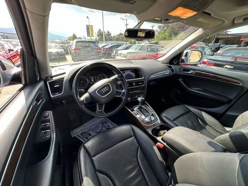 Used 2016 Audi Q5 2.0T Premium Plus w/ Technology Package AWD/4WD image 32