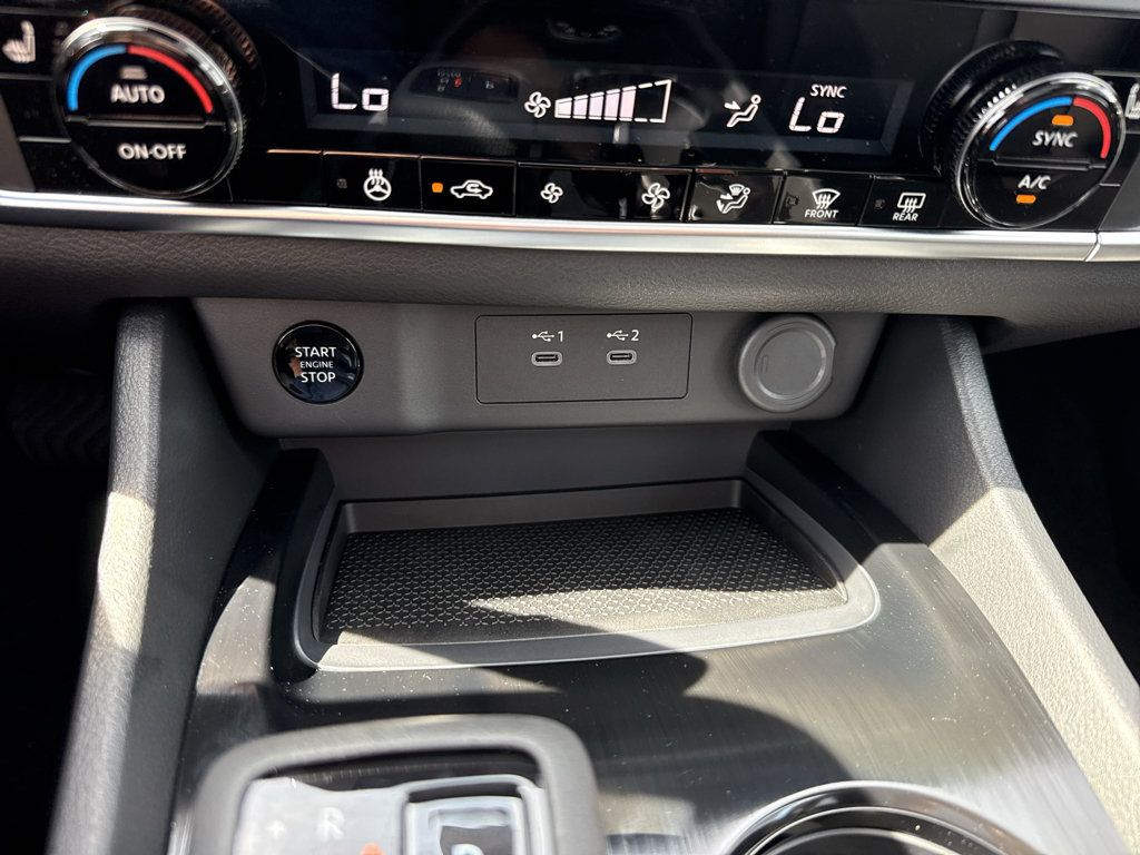 New 2026 Nissan Rogue Dark Armor AWD/4WD image 20