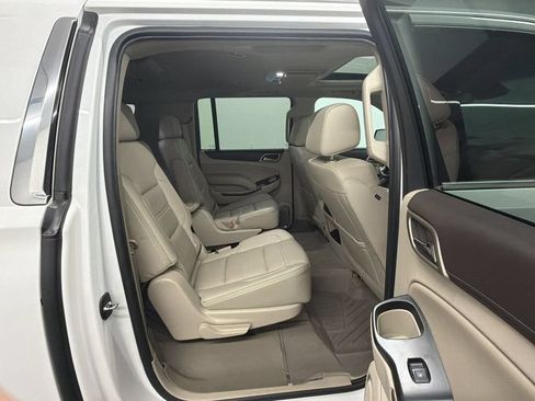Used 2018 GMC Yukon XL Denali w/ Denali Ultimate Package AWD/4WD image 28