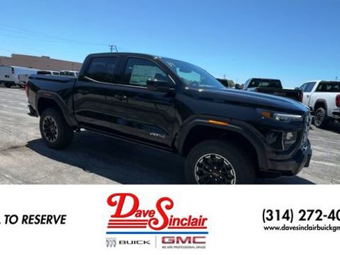 New 2026 GMC Canyon AT4 w/ AT4 Premium Package AWD/4WD image 2