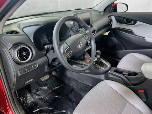 Used 2023 Hyundai Kona SEL image 9