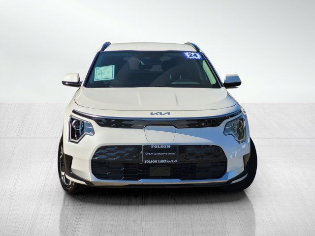 Used 2024 Kia Niro Wind w/ Wind Preserve Package FWD image 2