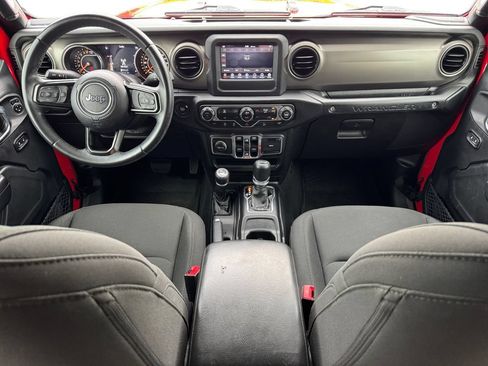 Used 2018 Jeep Wrangler Unlimited Sport S AWD/4WD image 10