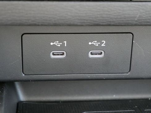 Used 2025 Mitsubishi Outlander SE AWD/4WD image 23