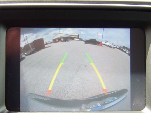 Used 2022 RAM 1500 Classic SLT image 23