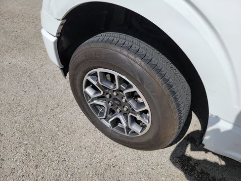 Used 2021 Ford F150 XL w/ Equipment Group 101A High RWD image 9