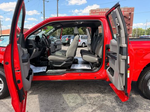 Used 2016 Ford F150 XL w/ Equipment Group 101A Mid AWD/4WD image 10