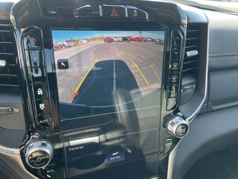 Used 2024 RAM 2500 Laramie image 22