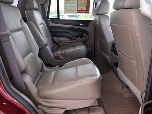Used 2017 Chevrolet Tahoe Premier RWD image 16