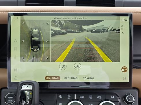 New 2026 Land Rover Defender 110 S image 22