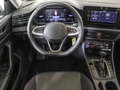 Used 2025 Volkswagen Jetta S FWD image 35