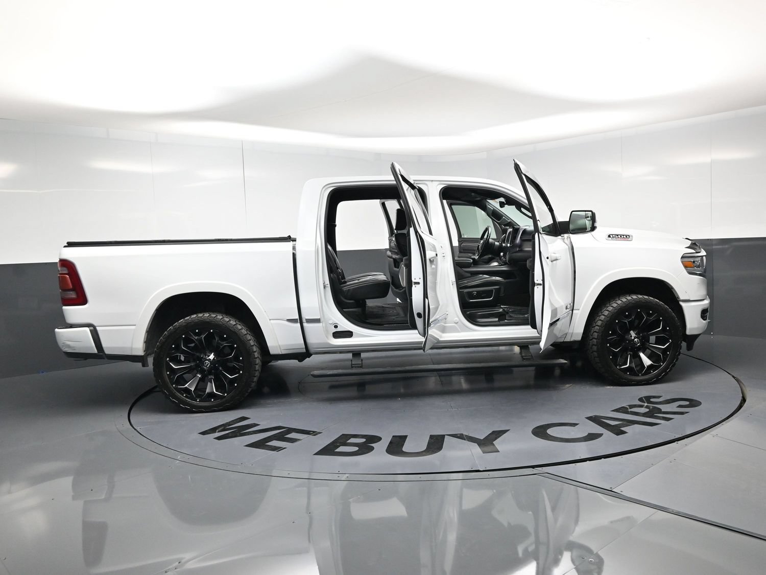 Used 2020 RAM 1500 Limited AWD/4WD image 24