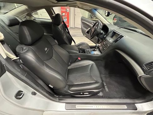 Used 2012 INFINITI G37 x w/ Premium Pkg image 37