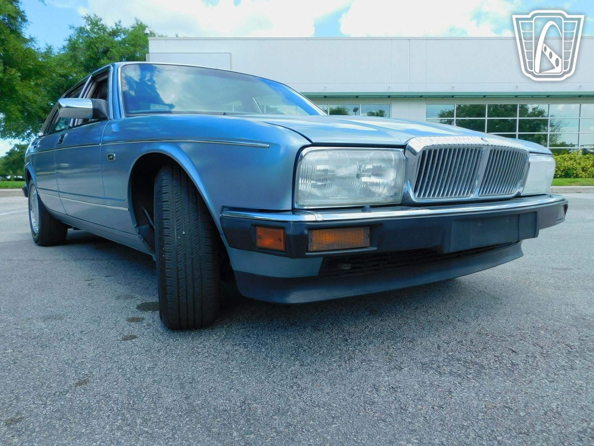 Used 1991 Jaguar XJ Vanden Plas RWD image 22