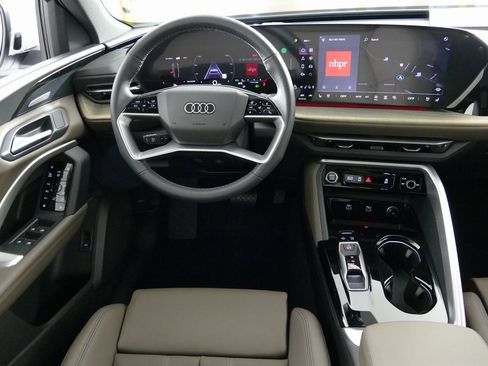 New 2025 Audi Q5 Premium Plus image 26
