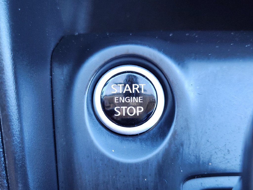 Certified 2025 Nissan Kicks Play S FWD image 17