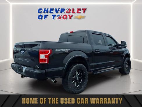 Used 2018 Ford F150 XLT w/ Equipment Group 302A Luxury AWD/4WD image 9