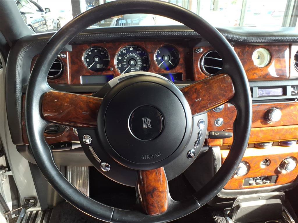 Used 2006 Rolls-Royce Phantom Sedan RWD image 13