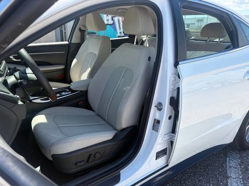 Used 2023 Hyundai Sonata SEL w/ Cargo Package FWD image 9