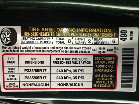 Used 2025 Toyota Sienna XLE image 12