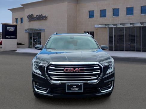 Used 2023 GMC Terrain SLT AWD/4WD image 2