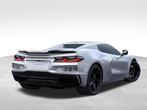 New 2026 Chevrolet Corvette E-Ray image 4